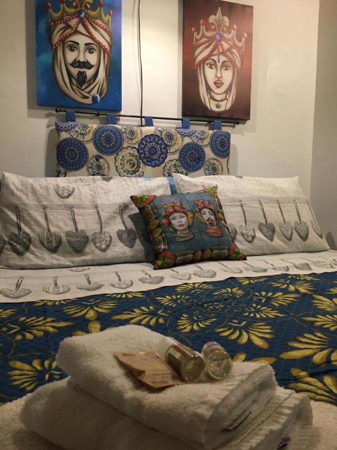'A Me Casa - Monolocale Teatro Massimo Apartman Palermo Kültér fotó